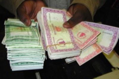 Is the zimbabwe dollar on its way back?