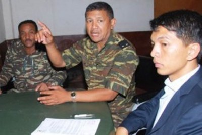 President Andry Rajoelina with members of the security forces (file photo).