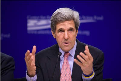 John Kerry,  secrétaire d'état américain.