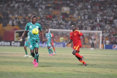 Congo's Athlétic Club Léopards de Dolisie of Congo held  Sudanese side Al-Merreikh to a goalless draw.
