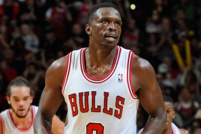 Luol Deng, basketteur anglo-soudanais sous les couleurs de l'équipe des Chicago Bulls de la NBA aux États-Unis