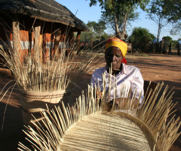 Weaving Creates Opportunity for Zimbabwean Women