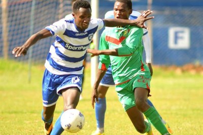 AFC Leopards's Abdalla Salim, left, vies for the ball with Zoo Kericho's Kevin Omondi during their SportPesa Premier League match on May 14, 2017 at the Kenyatta Stadium.