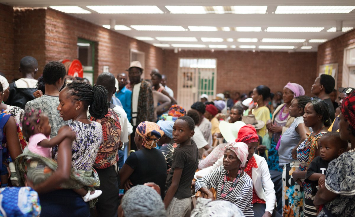 PhotoEssay » Mosquito Nets in Rural Namibia Hope to Curb Spread of