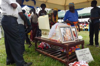 Mourners pay their last respects to Baby Samantha Pendo on August 26, 2017