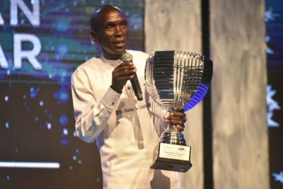 Eliud Kipchoge speaks after he was crowned the Sports personality of the Year at the Soya gala in Mombasa (file photo).