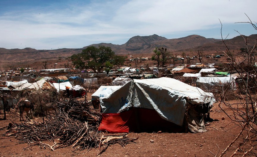250 Killed, Over 100,000 Displaced As Violence Surges in Darfur, UN Refugee Agency Says
