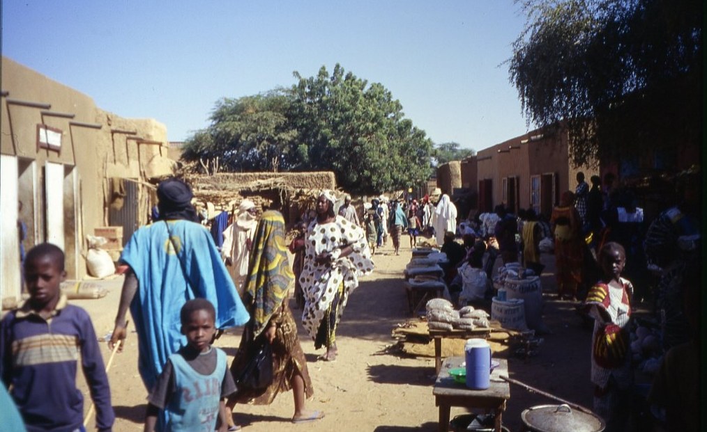 Mali: Soldiers Injured in Mali Car Bomb Targeting France’s Barkhane Force