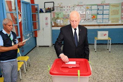 Tunisian President Kais Saied casts his vote in the referendum on the new constitution in Tunis on July 25, 2022.