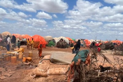 Residents and makeshift shelters at a relief camp in Baidoa, Somalia, on August 25, 2022 (file photo).