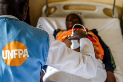 Midwives educated to international standards, who are licensed, regulated, fully integrated into health systems and working in interprofessional teams can help avoid about two thirds of all maternal and newborn deaths. © UNFPA Kenya