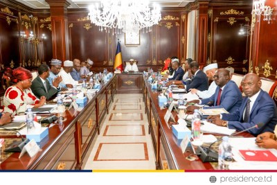 Présidence de la République Tchadienne, Conseil extraordinaire des Ministres