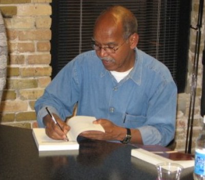 Somali novelis and writer